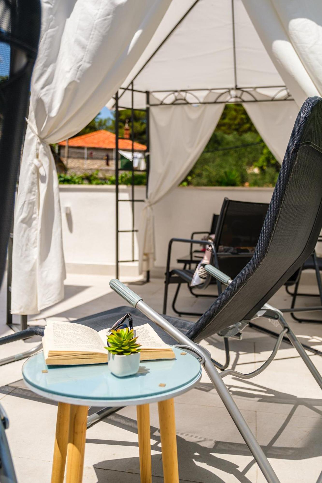 Rooms Anna Milna  Zewnętrze zdjęcie