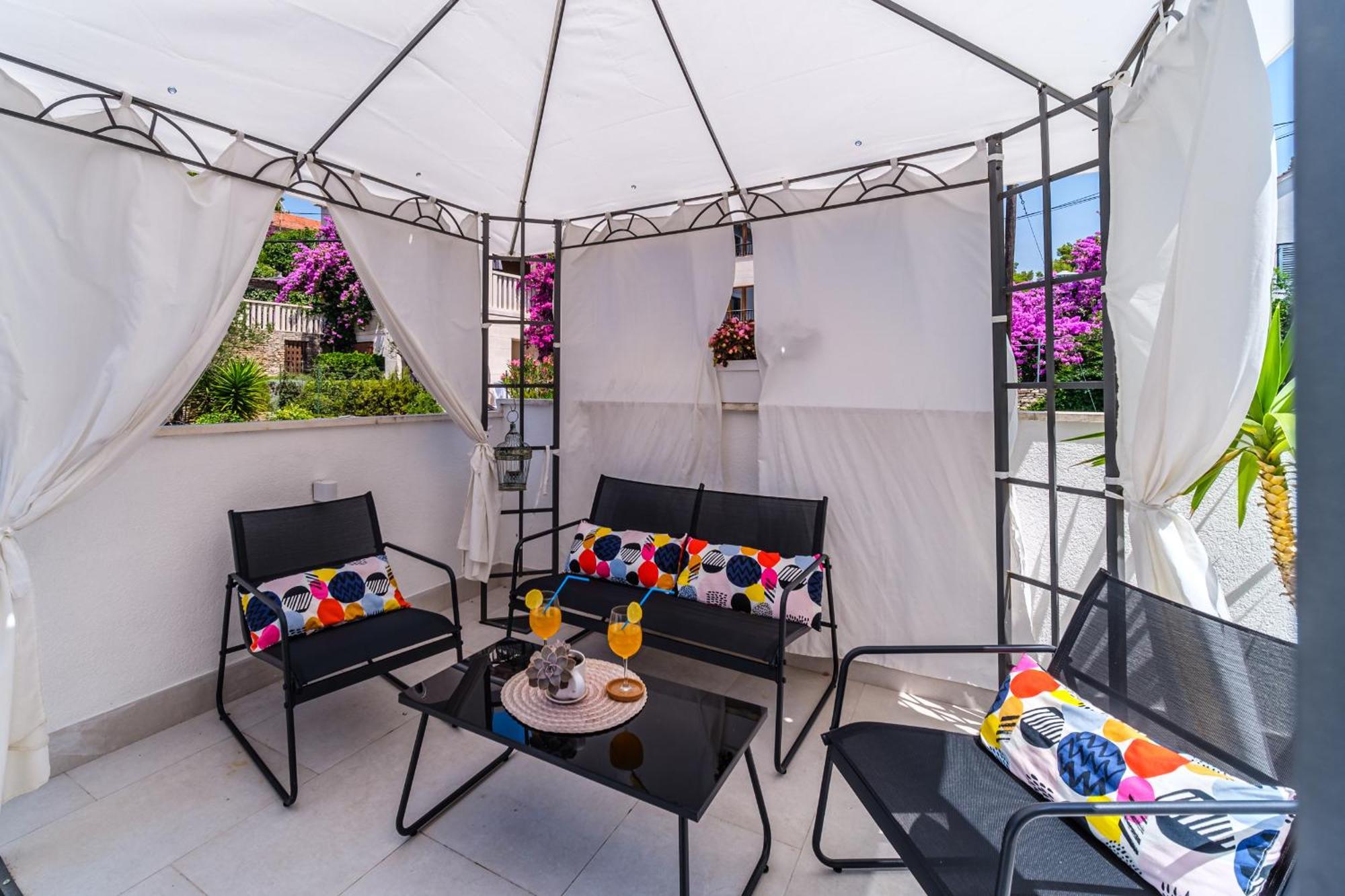Rooms Anna Milna  Zewnętrze zdjęcie